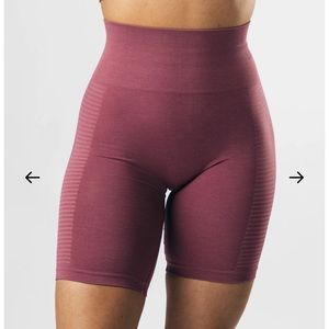 ALPHALETE seamless biker shorts